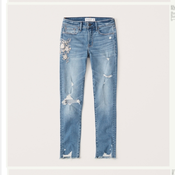 Abercrombie & Fitch Denim - Abercrombie & Fitch jeans with embroidery